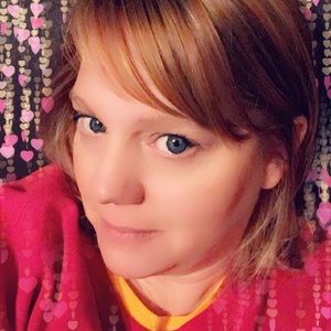 Meet your Posher, Viola